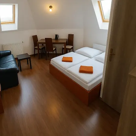 Hiltin Centr Οστράβα