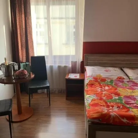 Hotel Hiltin Centr 3*